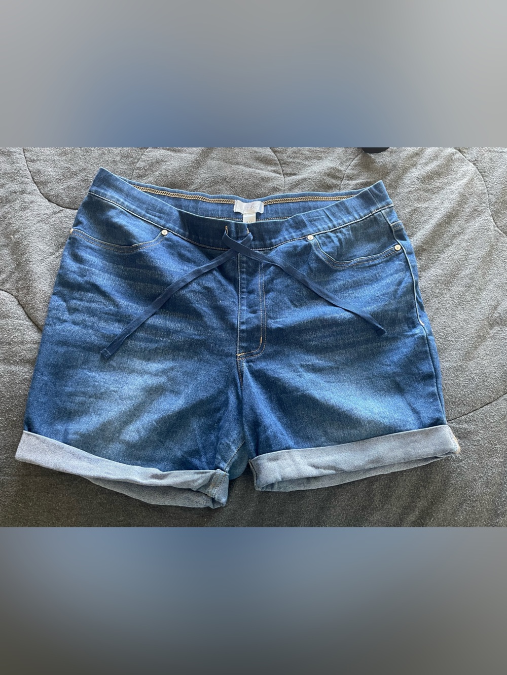 just be Dark Blue Denim Roll-Cuff Drawstring Shorts